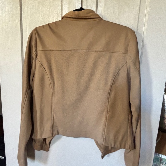 BAGATELLE Drape Jacket with Faux Leather Sleeves NWOT M - Picture 6 of 6